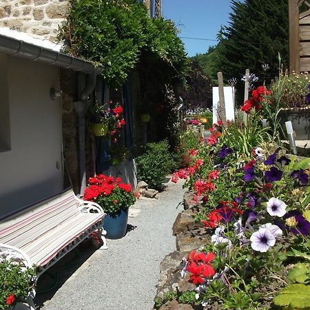 Au Bon Accueil Bed and Breakfast Saint-Marcan Eksteriør billede