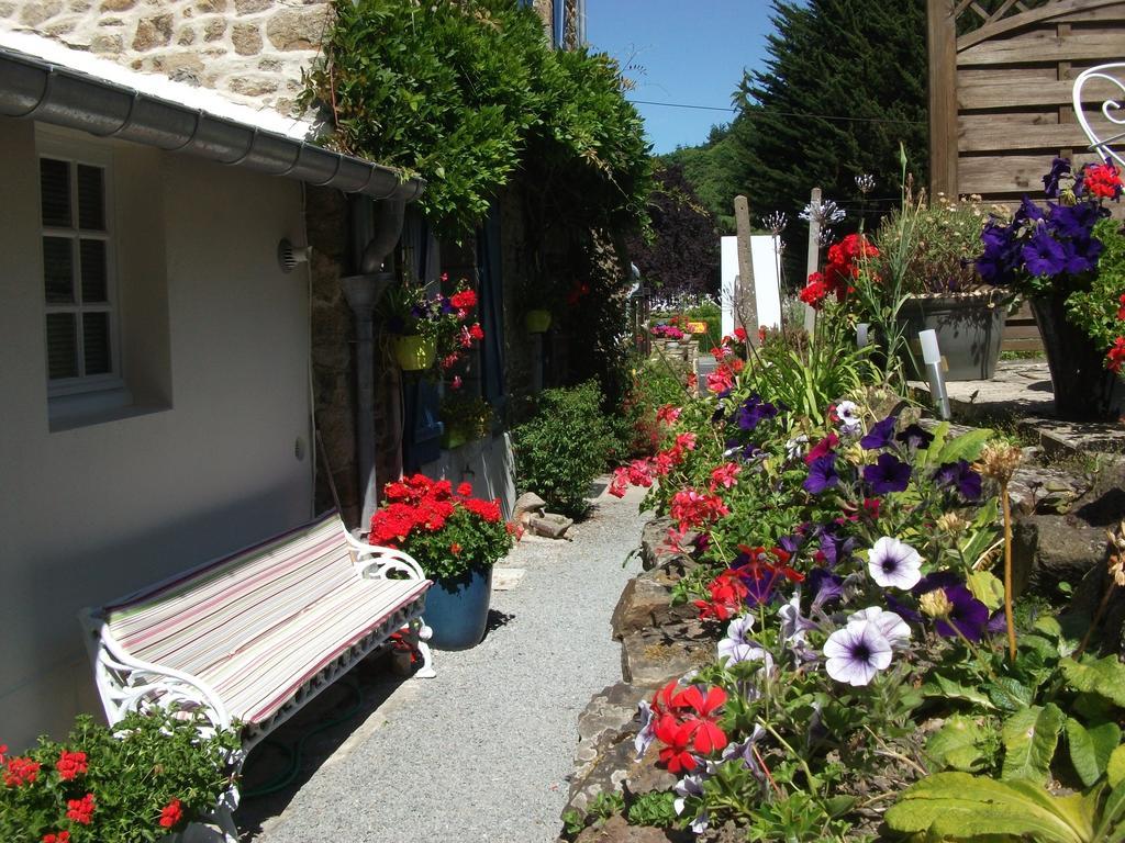 Au Bon Accueil Bed and Breakfast Saint-Marcan Eksteriør billede